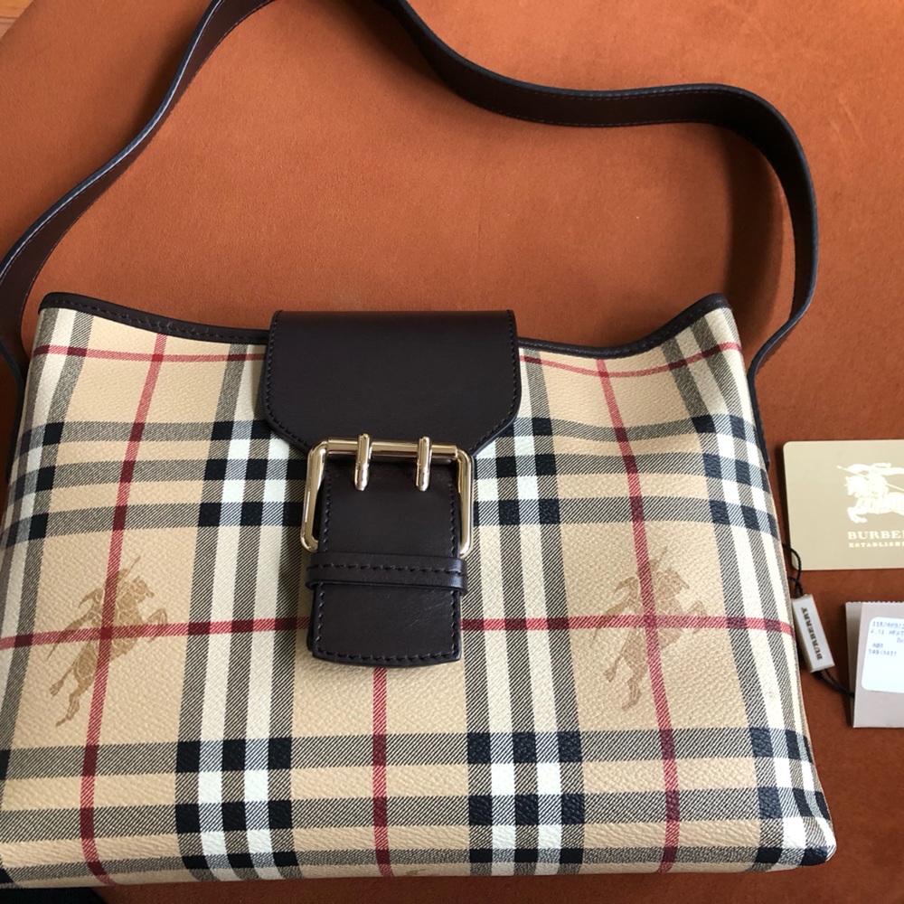 Burberry shoulder bag